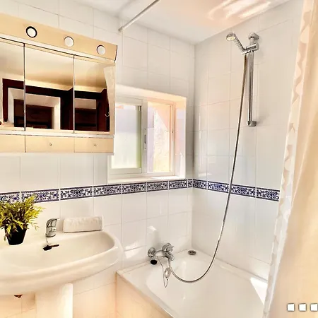 Vh Costablanca - Riviera Apartment *